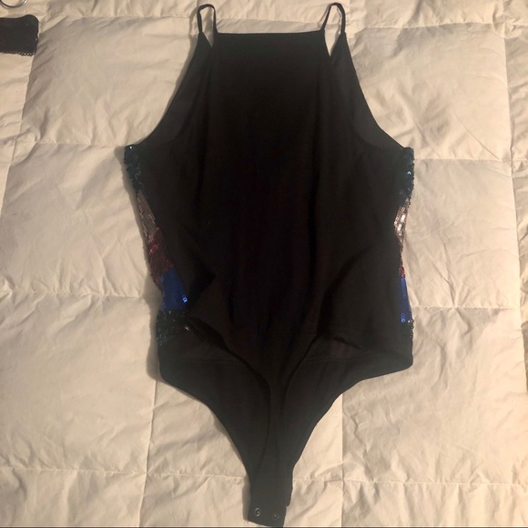 Sequin Bodysuit ✨ - Picture 3 of 3